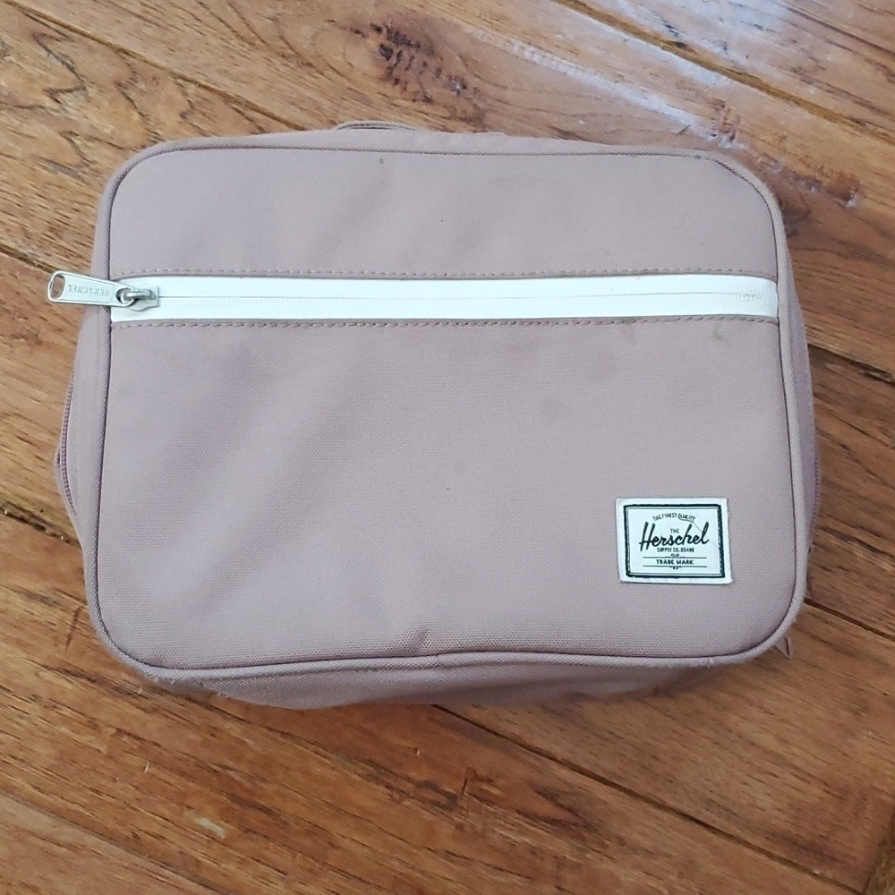 HERSCHEL SUPPLY CO. Pop Quiz Lunch Box
